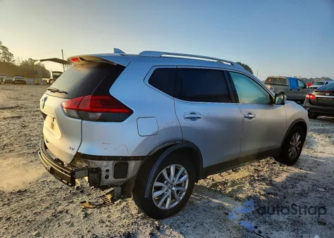 2017 Nissan Rogue S z USA, uszkodzony, nr VIN JN8AT2MT2HW399633